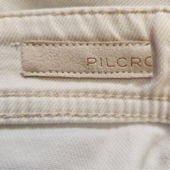 Pilcro by Anthropologie Ivory Mid-Rise Slim Straight Boyfriend Jeans Size 26 (S) - Picture 9 of 16